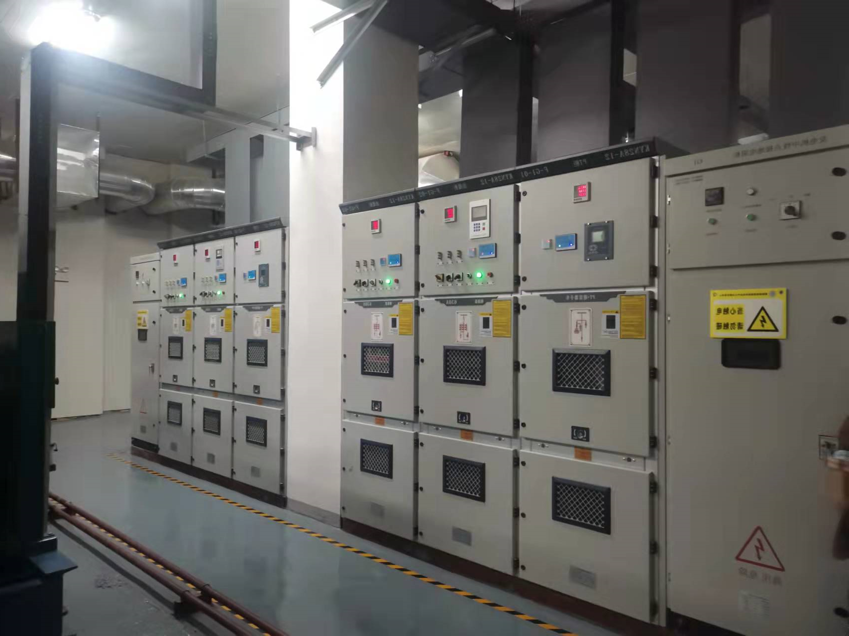Z6COM尊龙运营
玉柴2000KW高压发电机组安装现场