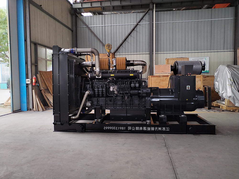 Z6COM尊龙运营
上柴系列“ZF-S800”“ZF-S50”800KW/50KW柴油发电机组沈阳