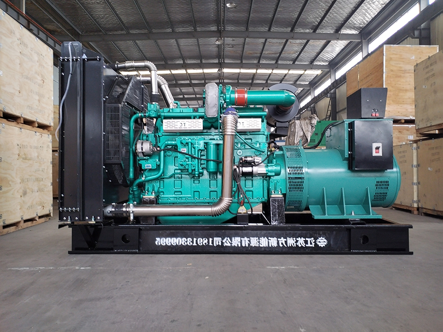 Z6COM尊龙运营
通柴系列“ZF-T400”400KW柴油发电机组发往河北易县