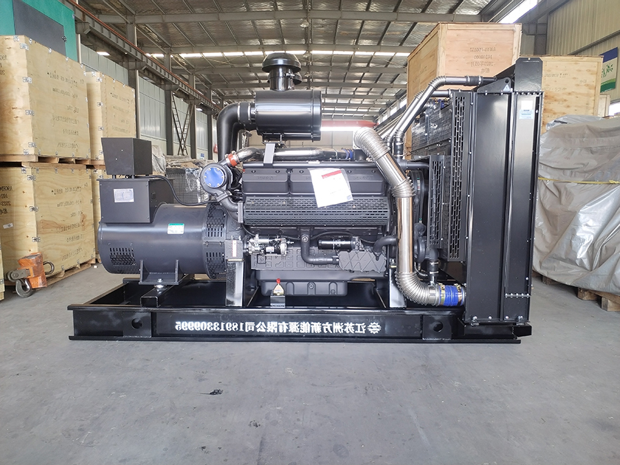 Z6COM尊龙运营
上柴系列“ZF-S400”400KW柴油发电机组发往湖南常德